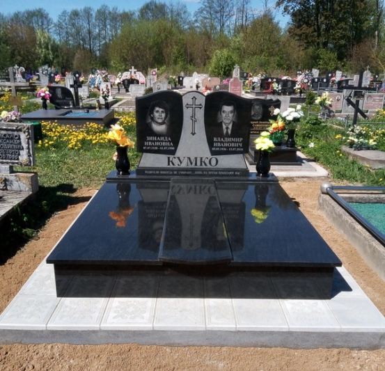 Памятник двойной 146